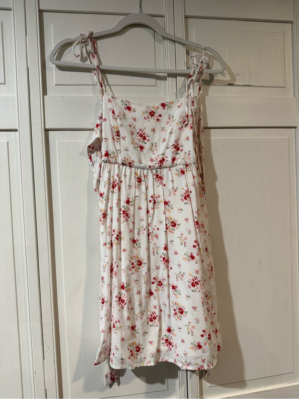 NWT Altar'd State White Floral Mini Dress with Red & Pink Blossoms